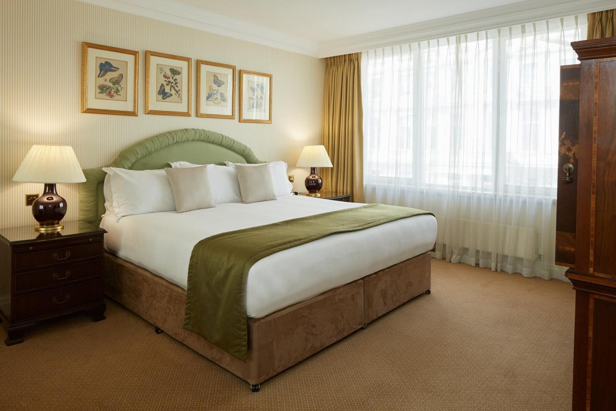เชวอล ทอร์นีย์ คอร์ท แอท ไฮด์ ปาร์ค Aparthotel ลอนดอน ภายนอก รูปภาพ